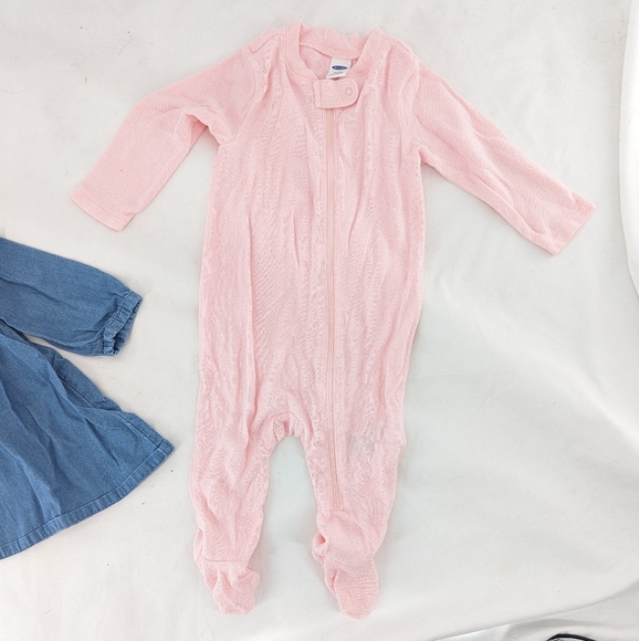 Old Navy Baby Girl Bundle 6-12 months - Picture 6 of 12